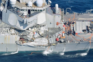 Chủ tàu hàng Philippines có thể phải đền 2 tỷ USD vì va chạm tàu chiến Mỹ