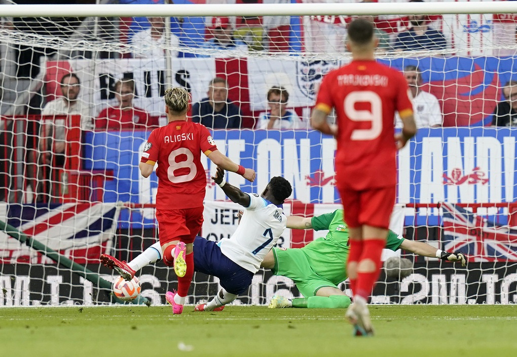 Mbappe giúp Pháp đánh bại Hy Lạp, Anh thắng 7-0 Bắc Macedonia - 4 Mbappe giúp Pháp đánh bại Hy Lạp, Anh thắng 7-0 Bắc Macedonia - 4