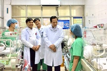 Bộ trưởng Đào Ngọc Dung gửi thư chúc mừng nhân Ngày Thầy thuốc Việt Nam