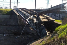 Nga cáo buộc Ukraine đánh bom cầu chiến lược ở thành phố miền Nam