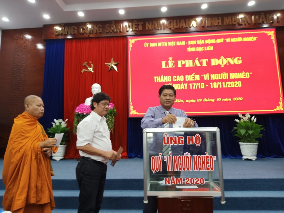 Bạc Liêu phát động tháng cao điểm Vì người nghèo năm 2020 - 2 Bạc Liêu phát động tháng cao điểm Vì người nghèo năm 2020 - 2