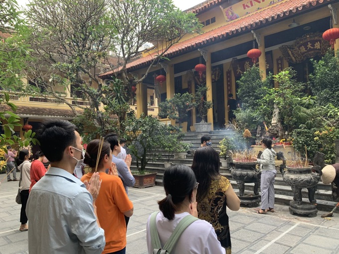 Mở cửa lại du lịch được chưa? - Ảnh 1. Mở cửa lại du lịch được chưa? - Ảnh 1.