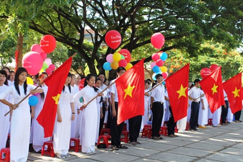 Náo nức khai giảng năm học mới 2011-2012