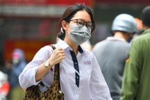 Phụ huynh và thí sinh lo lắng thi tốt nghiệp đợt 2 khi dịch đang quá "nóng"