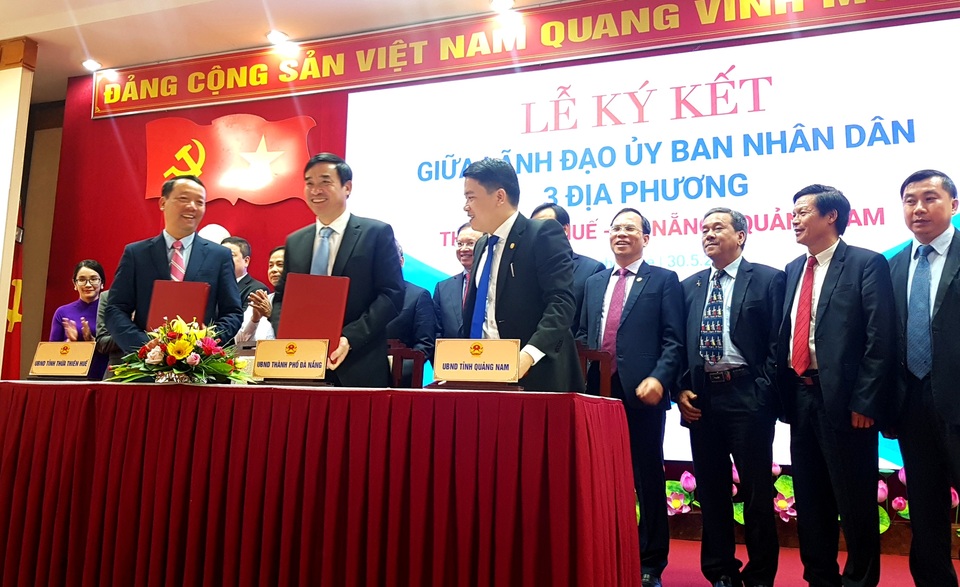 Huế - Đà Nẵng – Quảng Nam ký liên kết phát triển du lịch sau Covid-19 - 3 Huế - Đà Nẵng – Quảng Nam ký liên kết phát triển du lịch sau Covid-19 - 3