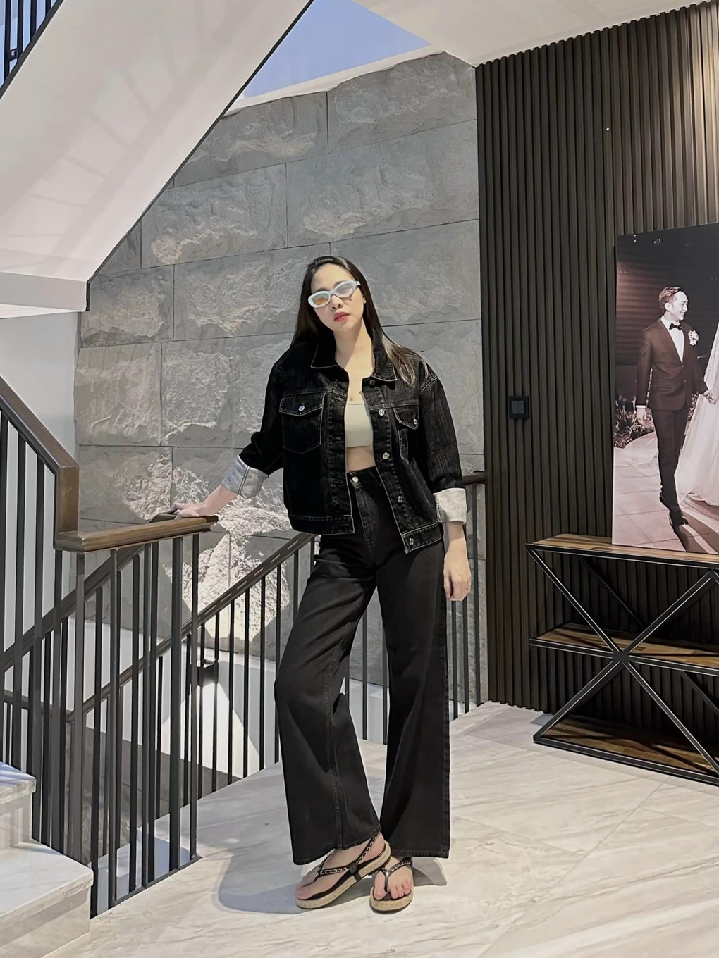 Đàm Thu Trang làm dâu hào môn: Vừa sinh con, được chồng cưng hết mực - 10