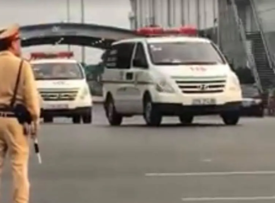 Vụ 39 người tử vong tại Anh: Thi thể các nạn nhân đã về Việt Nam - 2 Vụ 39 người tử vong tại Anh: Thi thể các nạn nhân đã về Việt Nam - 2