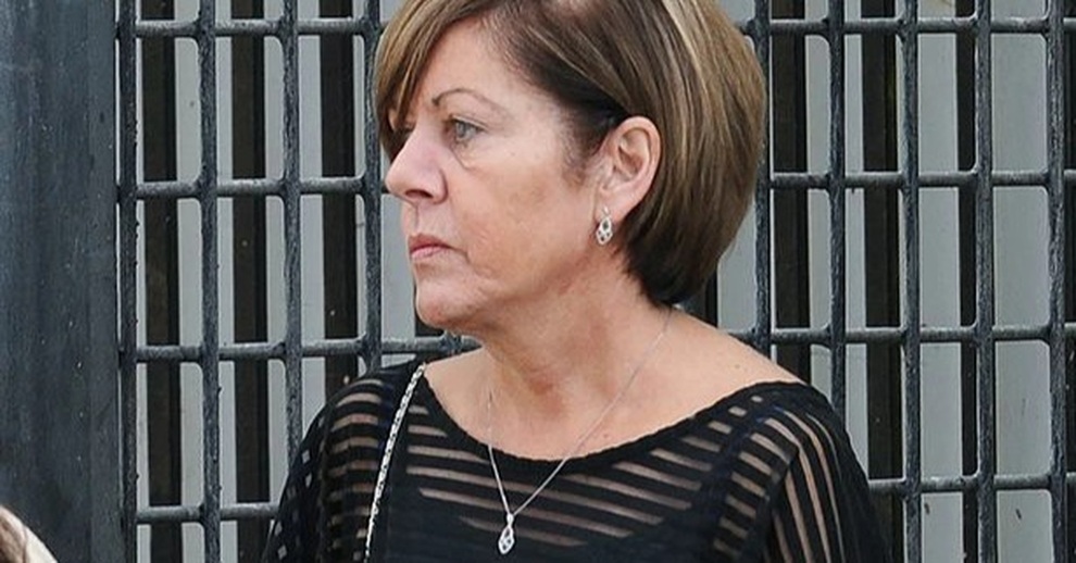 Kết buồn của người phụ nữ trúng số 27 triệu bảng Anh - 3 Kết buồn của người phụ nữ trúng số 27 triệu bảng Anh - 3