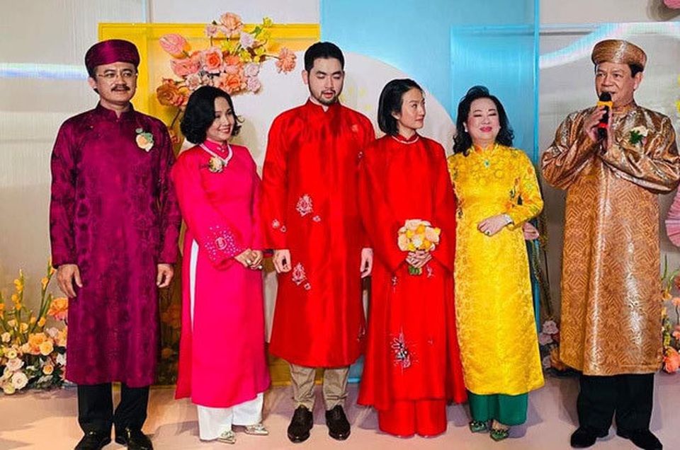 Ông chủ hãng ô tô Việt: Tuổi 80 lương 6 triệu, gánh nợ 2.800 tỷ đồng - 2 Ông chủ hãng ô tô Việt: Tuổi 80 lương 6 triệu, gánh nợ 2.800 tỷ đồng - 2