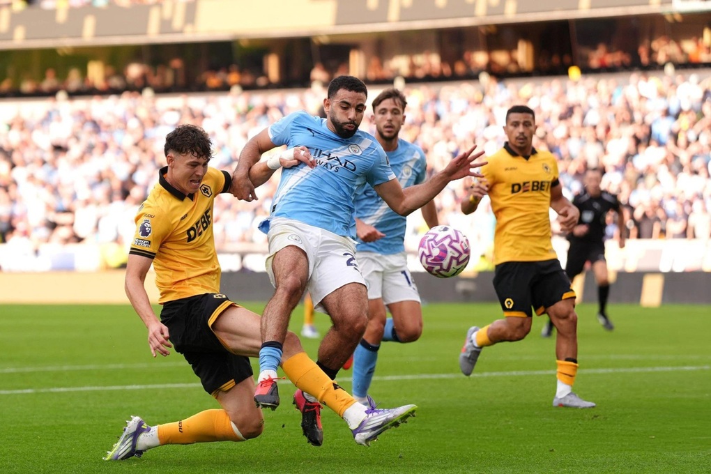 Haaland lập cú đúp, Man City thắng tưng bừng trước Wolves - 1 Haaland lập cú đúp, Man City thắng tưng bừng trước Wolves - 1