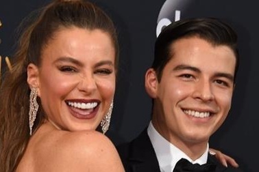 Loạt “cậu ấm, cô chiêu” nhà sao đẹp long lanh vượt cả phụ huynh