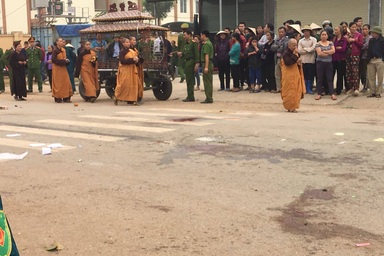 Hiện trường đau thương vụ tai nạn 7 người đi đưa tang tử vong