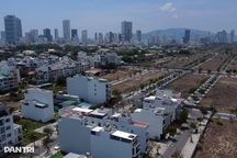 Mạnh tay với môi giới “chui”, trốn thuế bất động sản