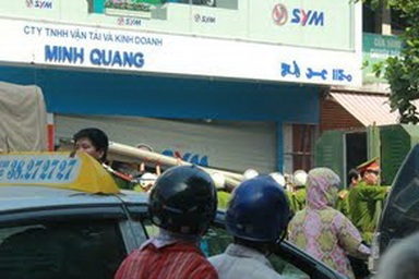 Bài 16: Xét xử vụ án kinh doanh thương mại liên quan đến ngôi nhà 194 phố Huế