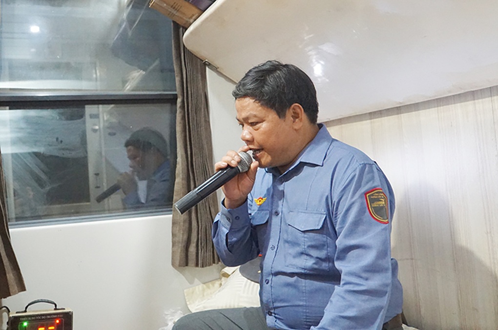 Chuyến tàu cuối năm - 3 Chuyến tàu cuối năm - 3