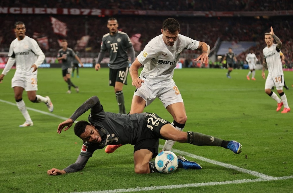 Harry Kane mờ nhạt, Bayern Munich bất phân thắng bại với Leverkusen - 1 Harry Kane mờ nhạt, Bayern Munich bất phân thắng bại với Leverkusen - 1