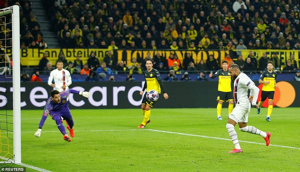 Haaland che mờ Neymar, Dortmund quật ngã PSG - 4 Haaland che mờ Neymar, Dortmund quật ngã PSG - 4