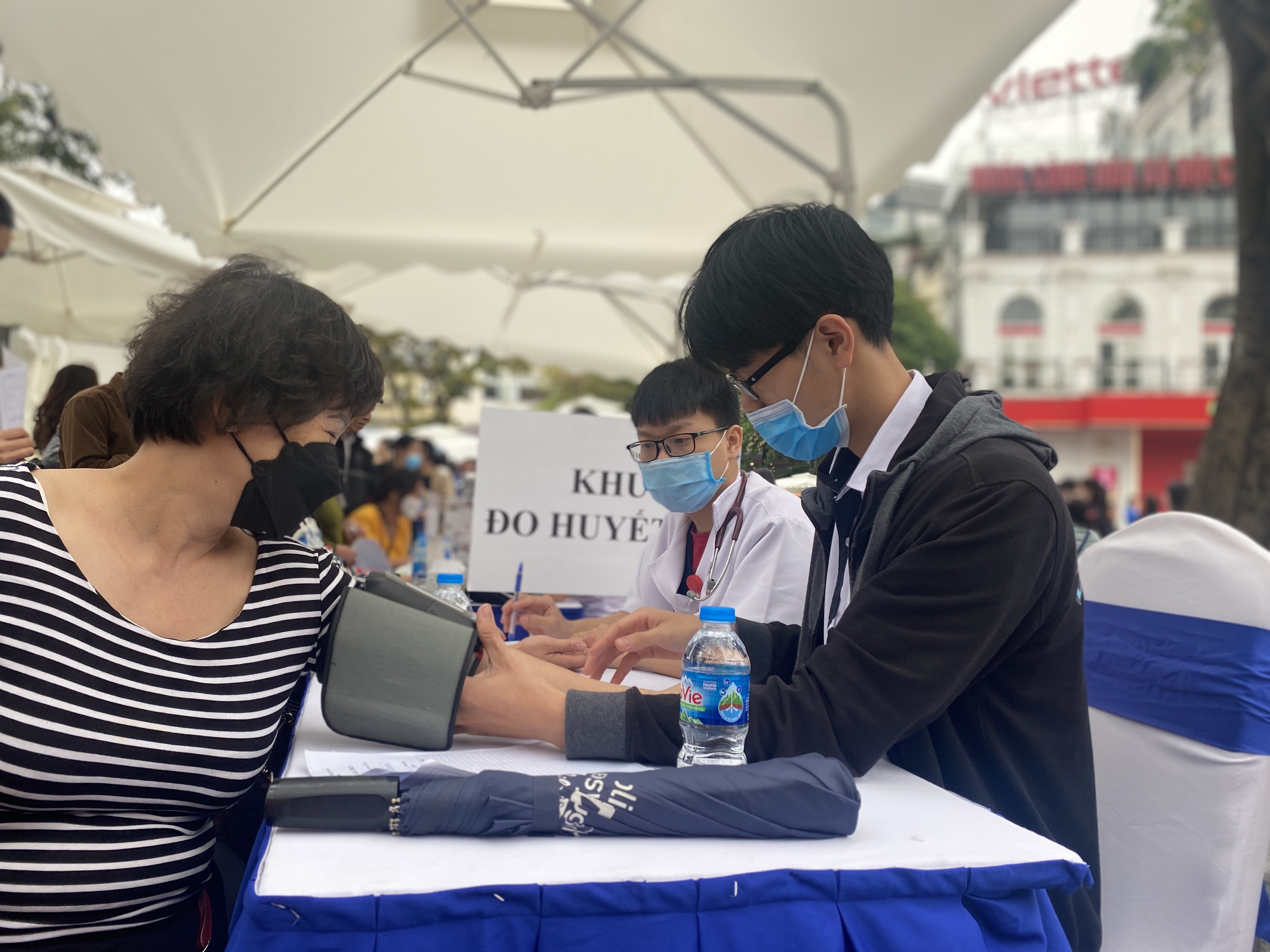 Cách giảm huyết áp nhờ uống trà - 2
