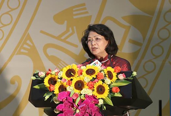 Khánh Hòa: Phó Chủ tịch nước thăm, tặng quà Mẹ Việt Nam Anh hùng - Ảnh 1. Khánh Hòa: Phó Chủ tịch nước thăm, tặng quà Mẹ Việt Nam Anh hùng - Ảnh 1.