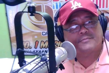 Nhà báo Philippines bị bắn chết khi đang phát trực tiếp