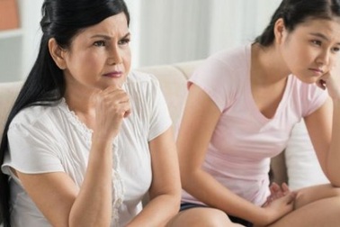 Mẹ đẻ u uất chỉ vì câu nói vô tình của con gái 3 năm trước