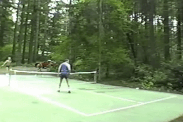 Đoạn phim về pickleball thập niên 1980 khiến dân chơi hiện đại bất ngờ