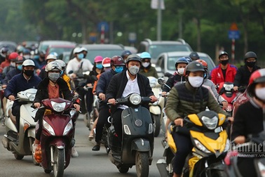 Thủ tướng: Không để tái diễn việc tụ tập đông người, mở cửa bán hàng