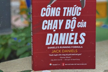 Công thức chạy bộ của Daniels - Sách hay cho người yêu thể thao