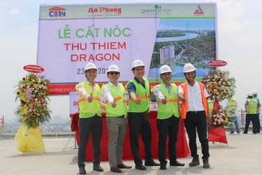 Lễ cất nóc Thủ Thiêm Dragon quận 2