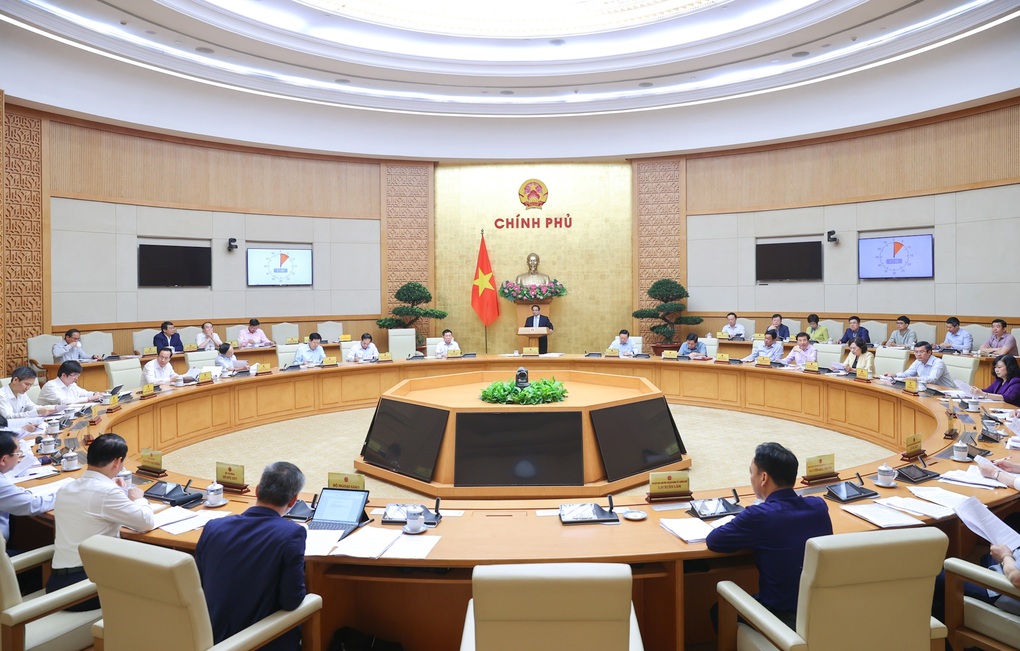 Người ta bỏ tiền ra kinh doanh, không có lý gì gây phiền hà cho họ - 2 Người ta bỏ tiền ra kinh doanh, không có lý gì gây phiền hà cho họ - 2