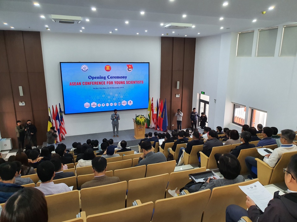 45 nhà khoa học trẻ tham dự tập huấn về Chương trình Lãnh đạo khoa học ASEAN - 2 45 nhà khoa học trẻ tham dự tập huấn về Chương trình Lãnh đạo khoa học ASEAN - 2