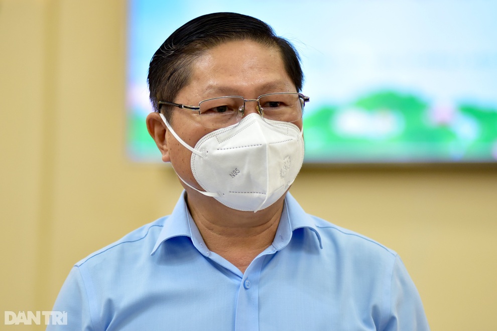 Thứ trưởng Lê Tấn Dũng: Tăng cường chống dịch tại cơ sở bảo trợ xã hội - 7 Thứ trưởng Lê Tấn Dũng: Tăng cường chống dịch tại cơ sở bảo trợ xã hội - 7