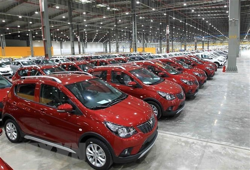 Cửa làm ăn hẹp dần, ông lớn ô tô nguy cơ đóng cửa nhà máy - 2 Cửa làm ăn hẹp dần, ông lớn ô tô nguy cơ đóng cửa nhà máy - 2