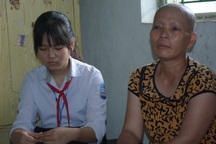 Người mẹ đơn thân ứa nước mắt nghĩ về viễn cảnh bỏ lại con gái mồ côi