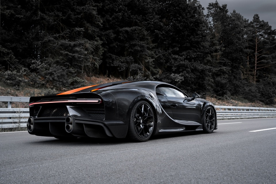 Ông chủ SSC bóc mẽ hãng Bugatti - 1 Ông chủ SSC bóc mẽ hãng Bugatti - 1