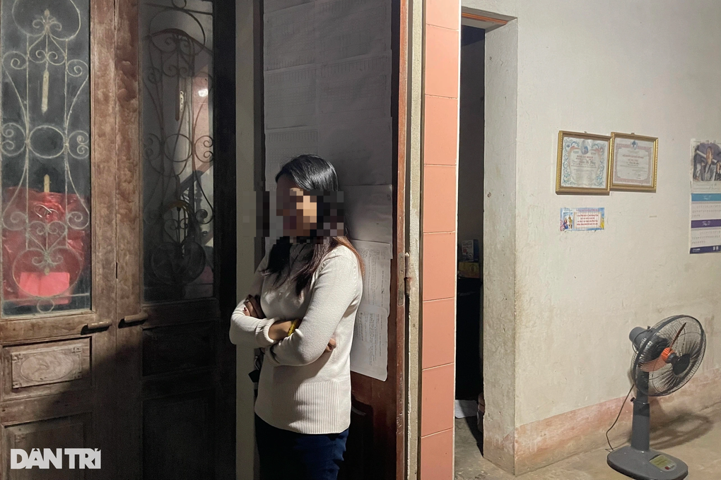 Cô giáo bị học sinh ném dép: Tôi trầm cảm, mất ăn mất ngủ - 1