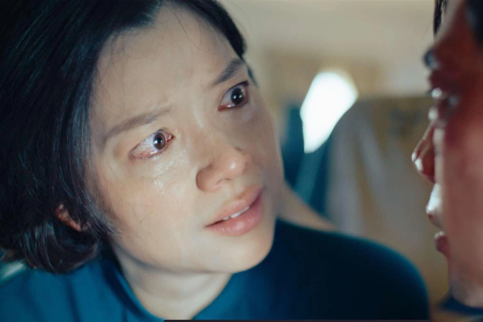 Mỹ nhân kín tiếng của Tử chiến trên không, ngoài đời gợi cảm tuổi 37 - 2 Mỹ nhân kín tiếng của Tử chiến trên không, ngoài đời gợi cảm tuổi 37 - 2