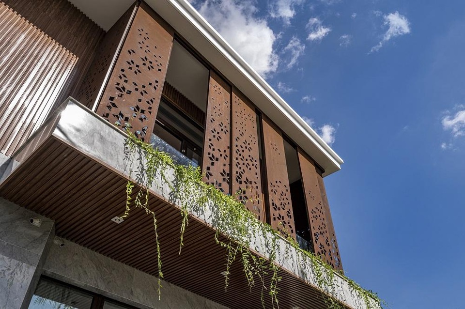 Choáng ngợp biệt phủ gần 2000 m2 có cả công viên trên sân thượng ở Cần Thơ - 12