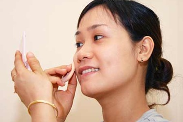 Hóa mỹ phẩm: Thơm, đẹp nhưng lắm hiểm họa