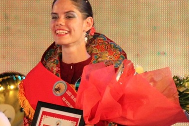 Bình Định: Xem người đẹp võ tranh giải hoa khôi