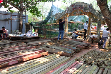 Hạ giải 1 trong những cây cầu ngói đẹp bậc nhất Việt Nam