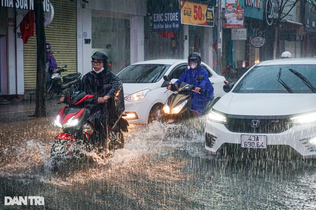 Đà Nẵng có khả năng đón đợt mưa lớn cuối năm, đề phòng ngập úng - 1 Đà Nẵng có khả năng đón đợt mưa lớn cuối năm, đề phòng ngập úng - 1