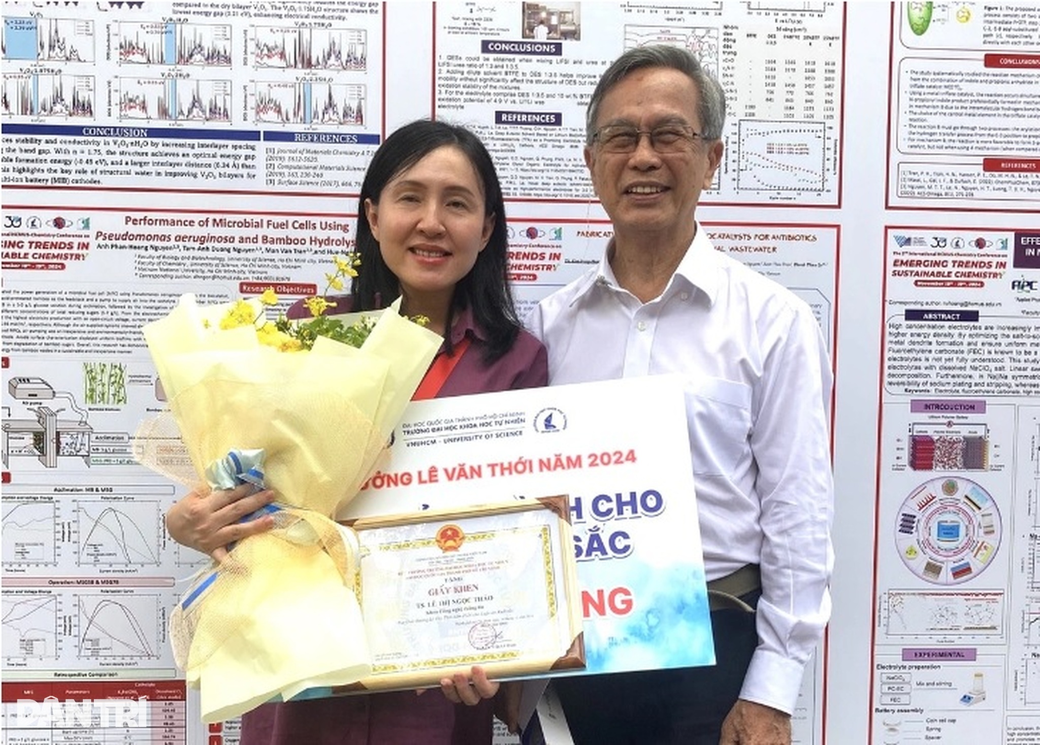 Từng âm thầm rút sổ tiết kiệm quyên góp 1 tỷ đồng cứu trợ đồng bào thiệt hại do cơn bão Yagi, sáng lập nên giải thưởng Lê Văn Thới trị giá 2 tỷ đồng và tham gia nhiều chương trình thiện nguyện khác…