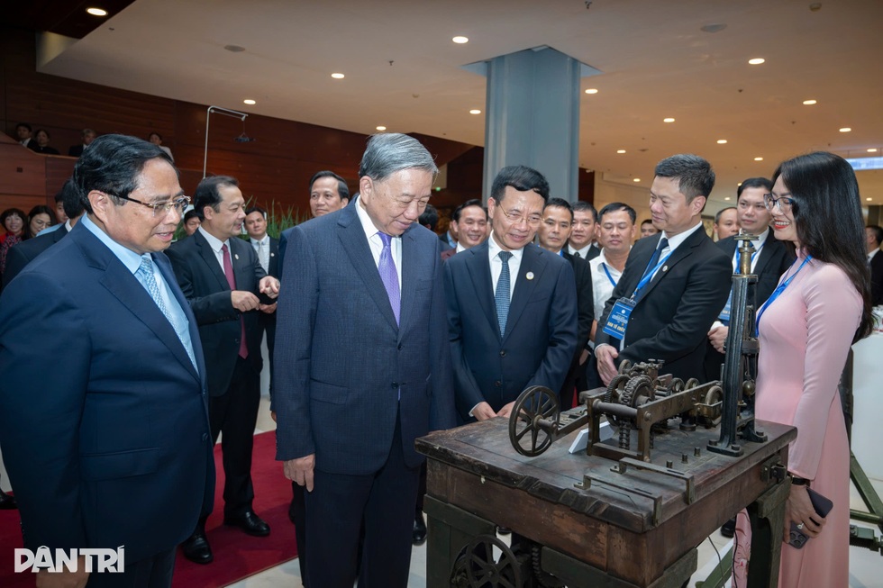 Tổng Bí thư: Biến trí tuệ Việt thành sản phẩm, công nghệ, giá trị gia tăng - 2