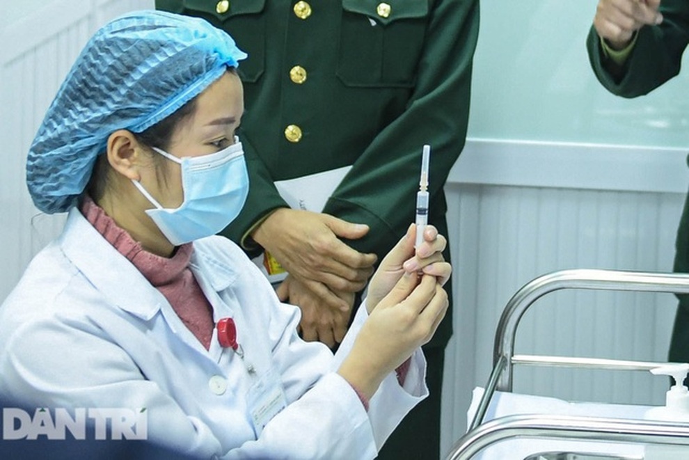Kiến nghị cấp phép khẩn cấp có điều kiện vắc xin Covid-19 Việt Nam - 1 Kiến nghị cấp phép khẩn cấp có điều kiện vắc xin Covid-19 Việt Nam - 1