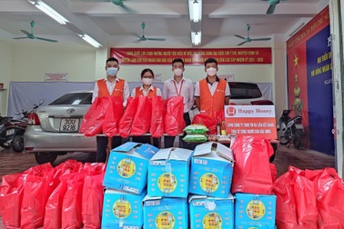 Happy Money giúp đỡ các hộ dân gặp khó khăn tại Bắc Ninh và Hải Dương