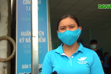 Quán cơm 2000 đồng ở Tây Đô "đỏ lửa" suốt mùa Covid