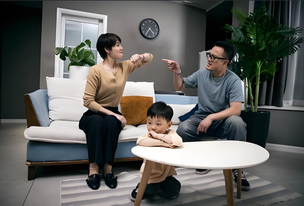 Vấn đề của đứa bé vàng và cừu đen trong gia đình - 5 Vấn đề của đứa bé vàng và cừu đen trong gia đình - 5