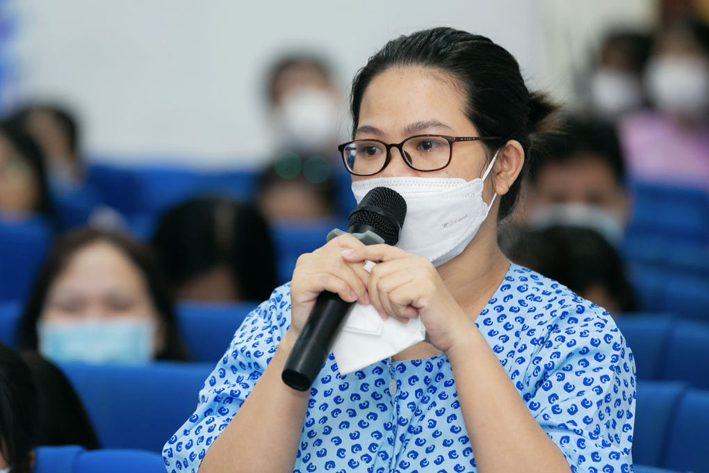 Nước mắt người mẹ mất con sau 4 ngày sinh, bé còn lại sống sót thần kỳ - 3 Nước mắt người mẹ mất con sau 4 ngày sinh, bé còn lại sống sót thần kỳ - 3