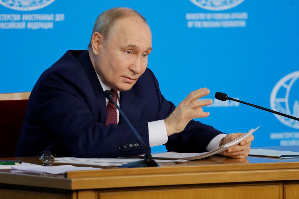 Tổng thống Putin bổ nhiệm 4 thứ trưởng Bộ Quốc phòng Nga - 1 Tổng thống Putin bổ nhiệm 4 thứ trưởng Bộ Quốc phòng Nga - 1